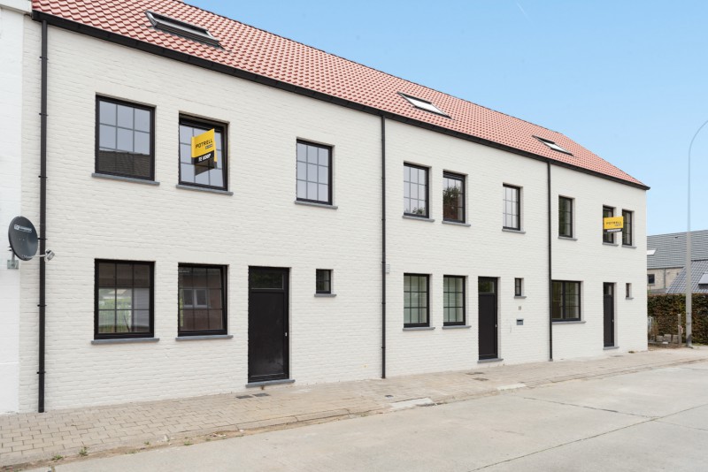 Drie hedendaagse nieuwbouwwoningen in Oudenaarde